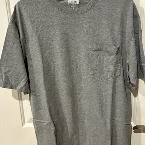Duluth Trading Co Gray Short Sleeve Pocket Tee